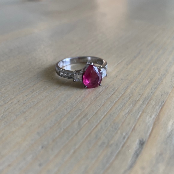 925 sterling silver pink ruby teardrop rhinestone ring - Picture 3 of 7